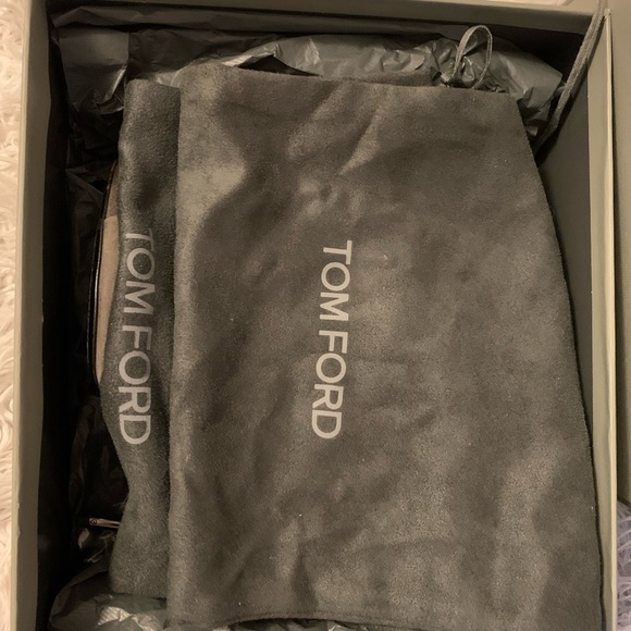 TOM FORD Graphite Heels, size 37,5 US 7, in original box with dust bags - Picture 8 of 9